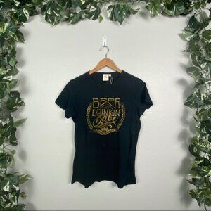 White Crow Buckle Beer Drinkin’ Babe Graphic Short Sleeve Shirt NWT Size S